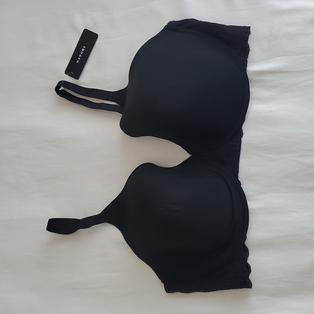 New Without Tags. Natori Black Underwire Lace Bra Size 40G